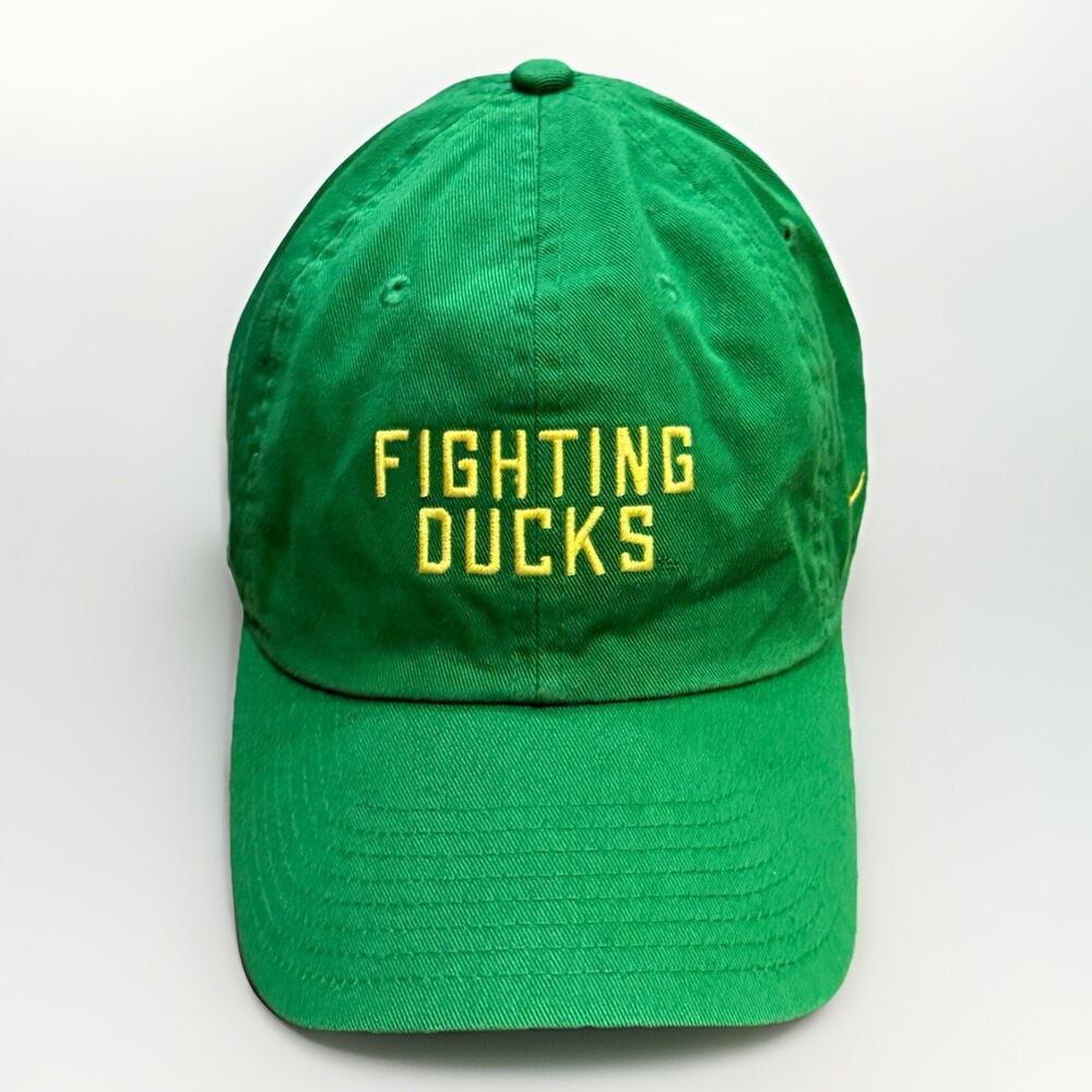 Nike Heritage86 Green Oregon Ducks “Fighting Ducks” Adjustable Strapback Hat Cap